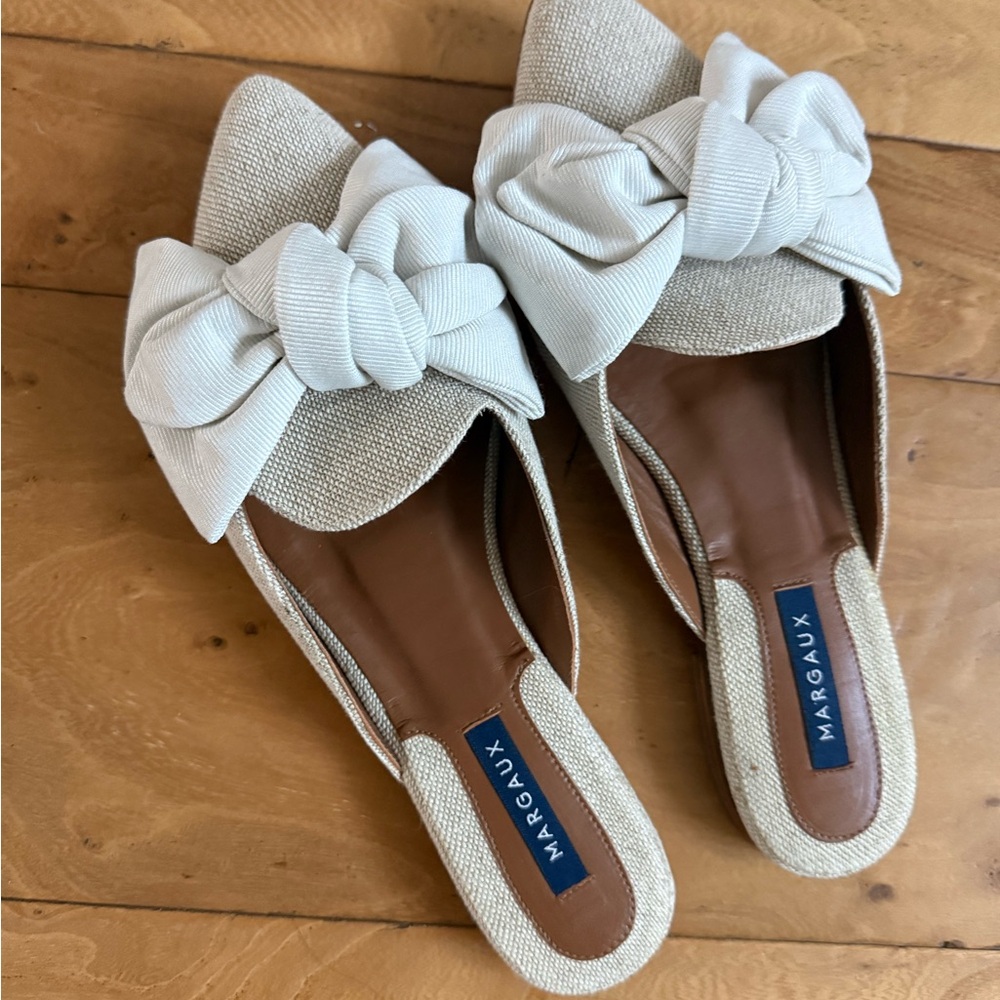 Margaux Women's Cream Bow Mule